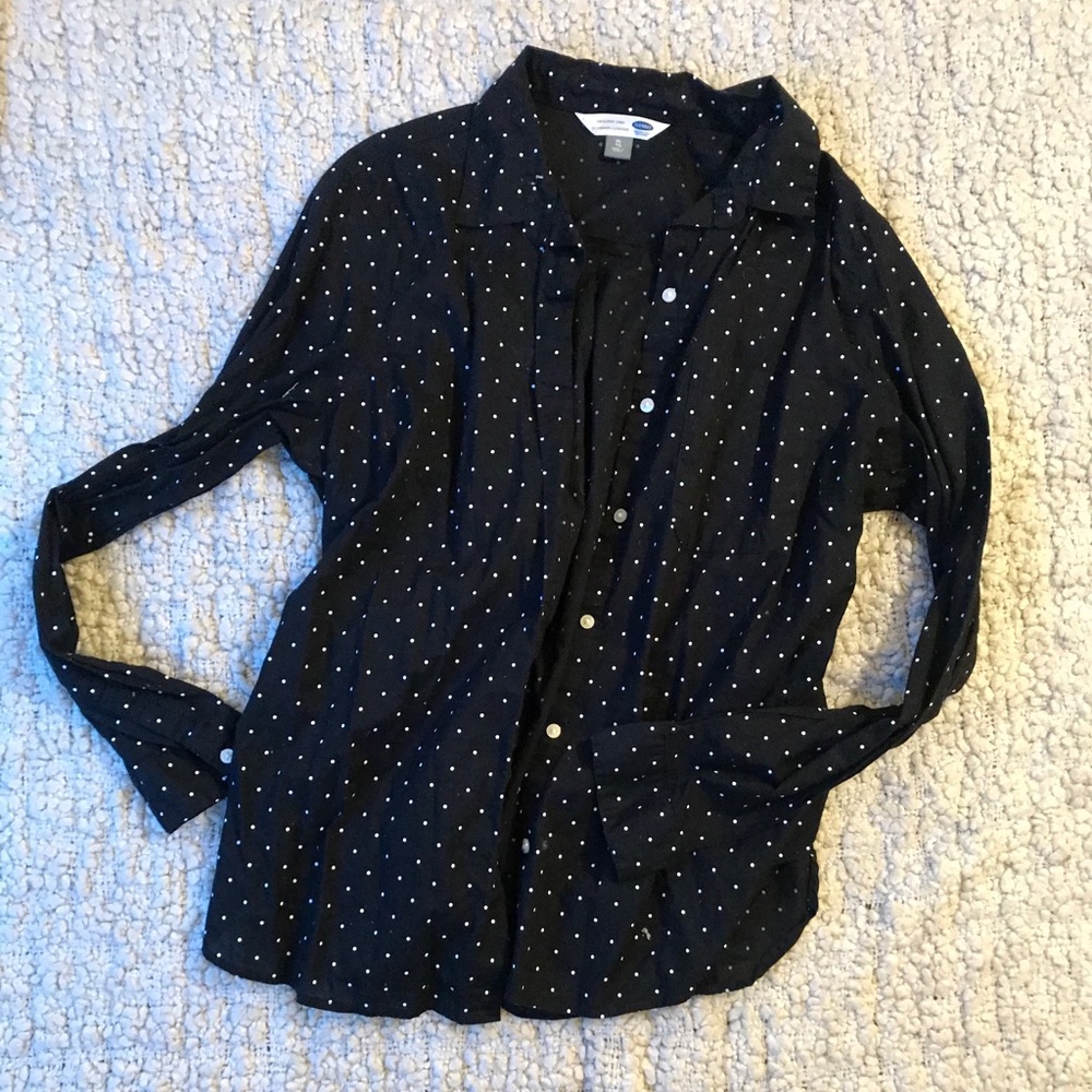 Black/white Polka Dot long sleeved button down XL